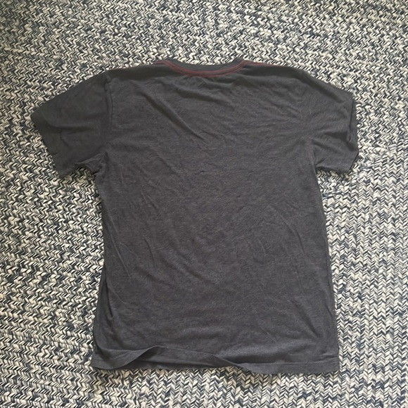 MENS RVCA LARGE shirt. Rasta colors. Surf. Skate. - Picture 3 of 3